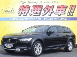 V90　クロスカントリー　T5　AWD　モメンタム