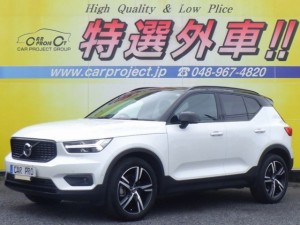 XC40　B5　AWD　Rデザイン